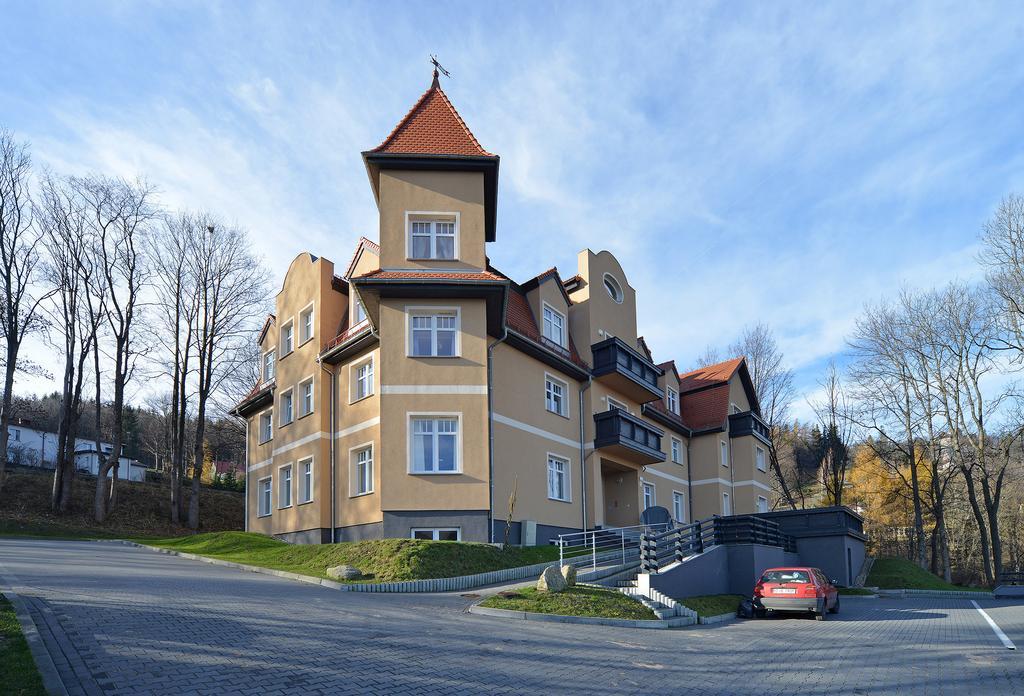Apartament Glamour , Przestronny, Komfortowy, Blisko Szlakow Karpacz Zewnętrze zdjęcie